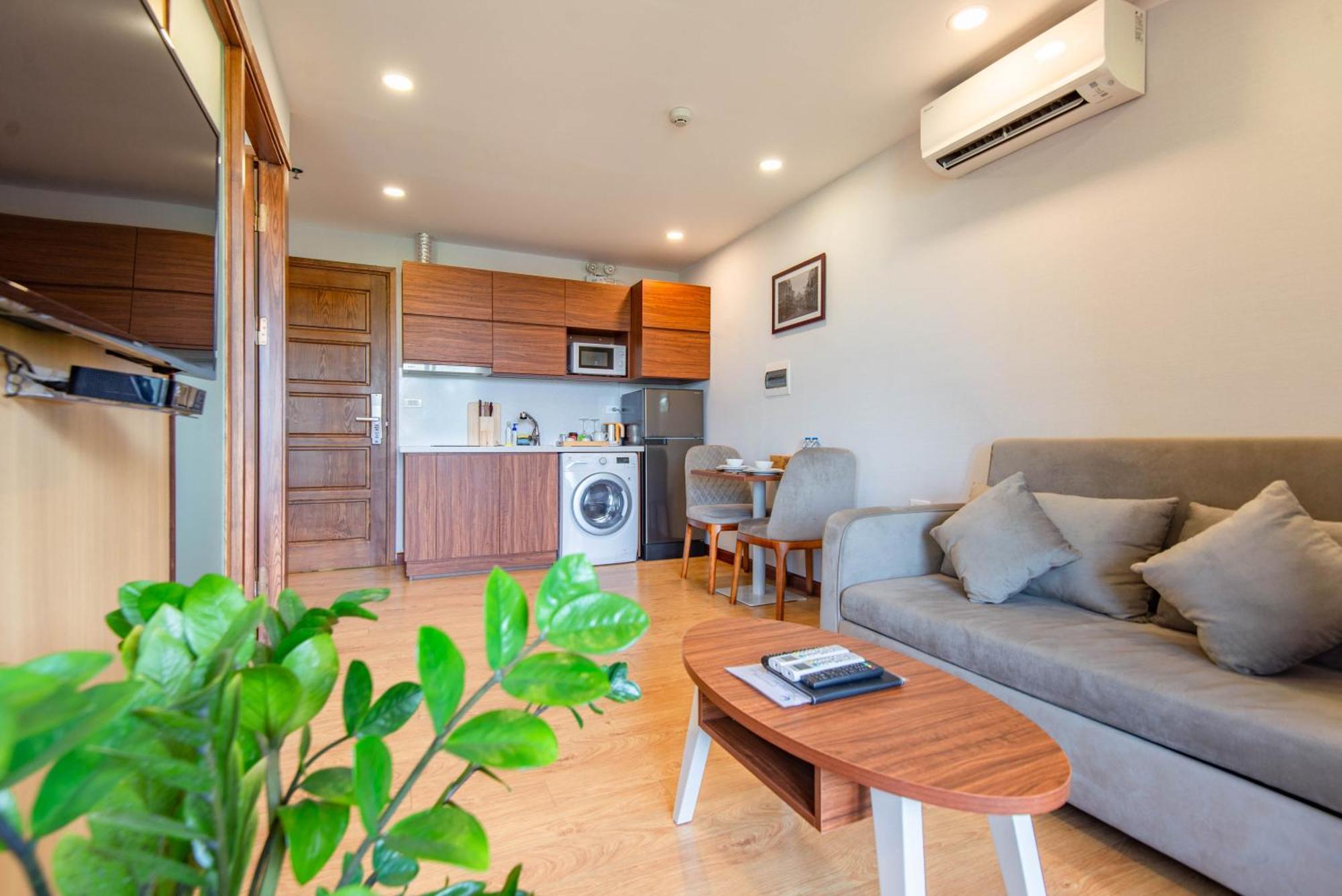 Sunny Moon West Lake Apartment Hanoi Værelse billede